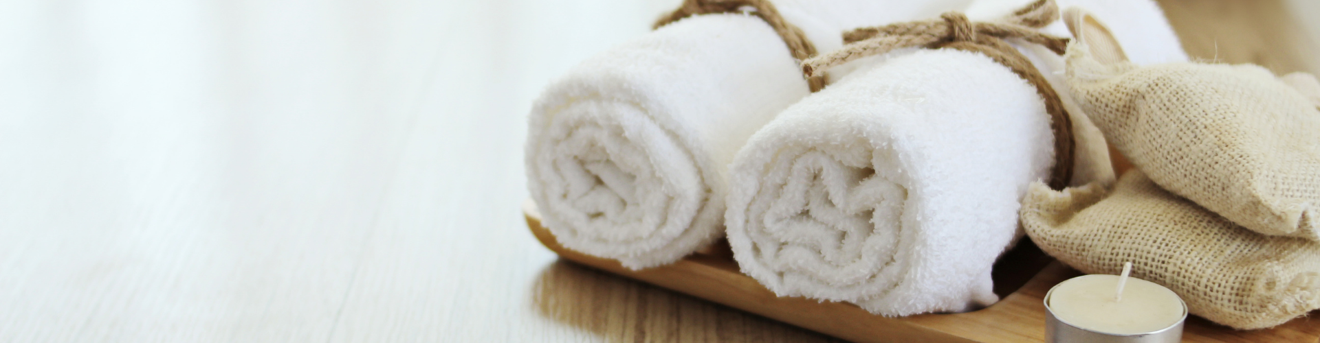 Bawełna egipska, bambusowa czy klasyczna? Porównanie najlepszych rodzajów ręczników