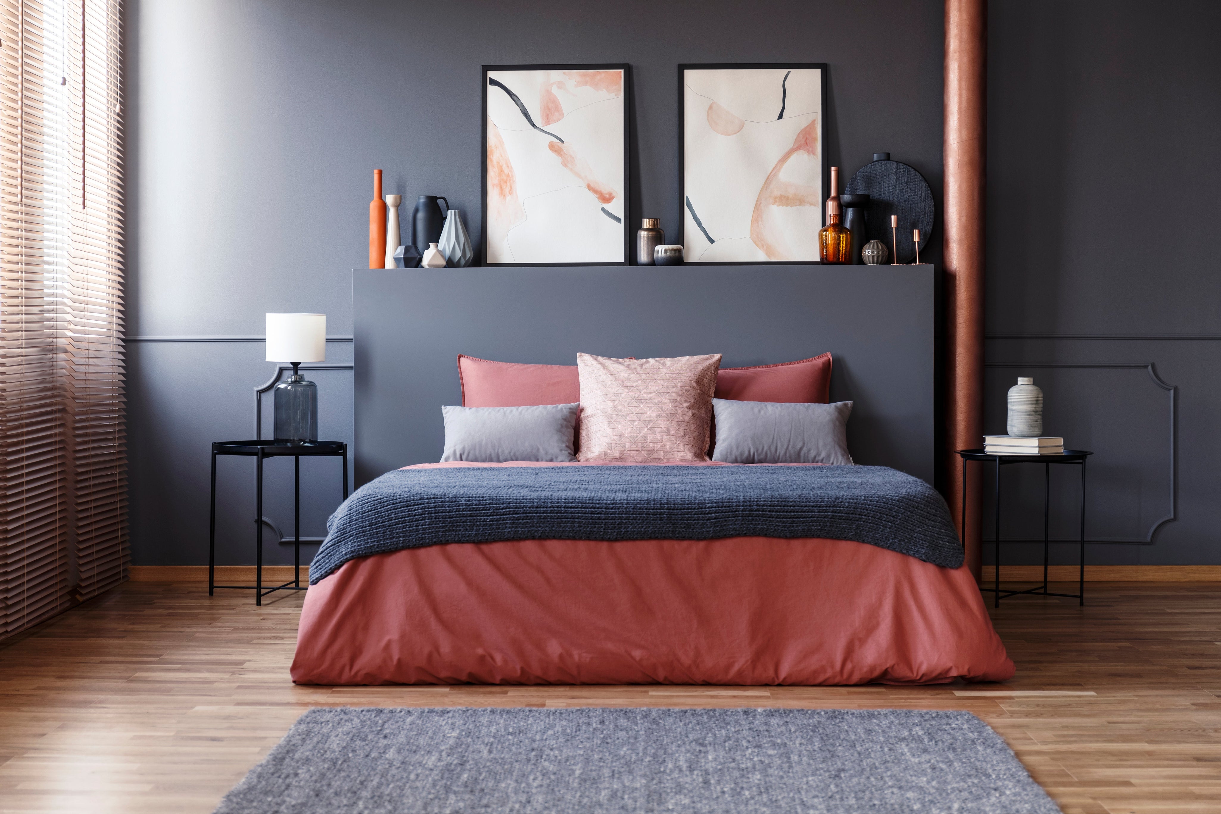 Kolory jesieni w sypialni – jakie barwy wybrać, by dodać wnętrzu ciepła