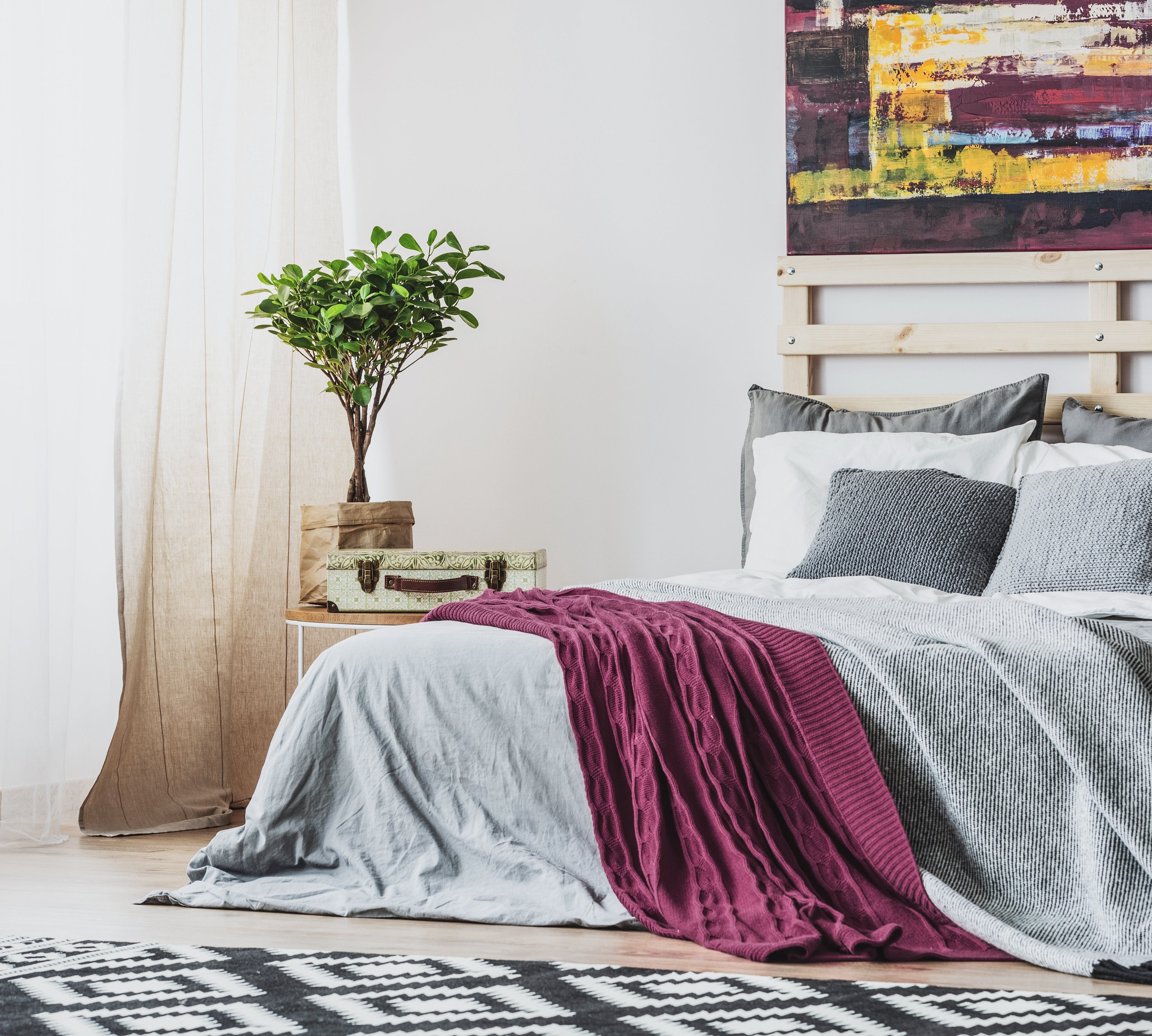 Pożegnanie lata w sypialni – jak przygotować pościel na chłodniejsze noce